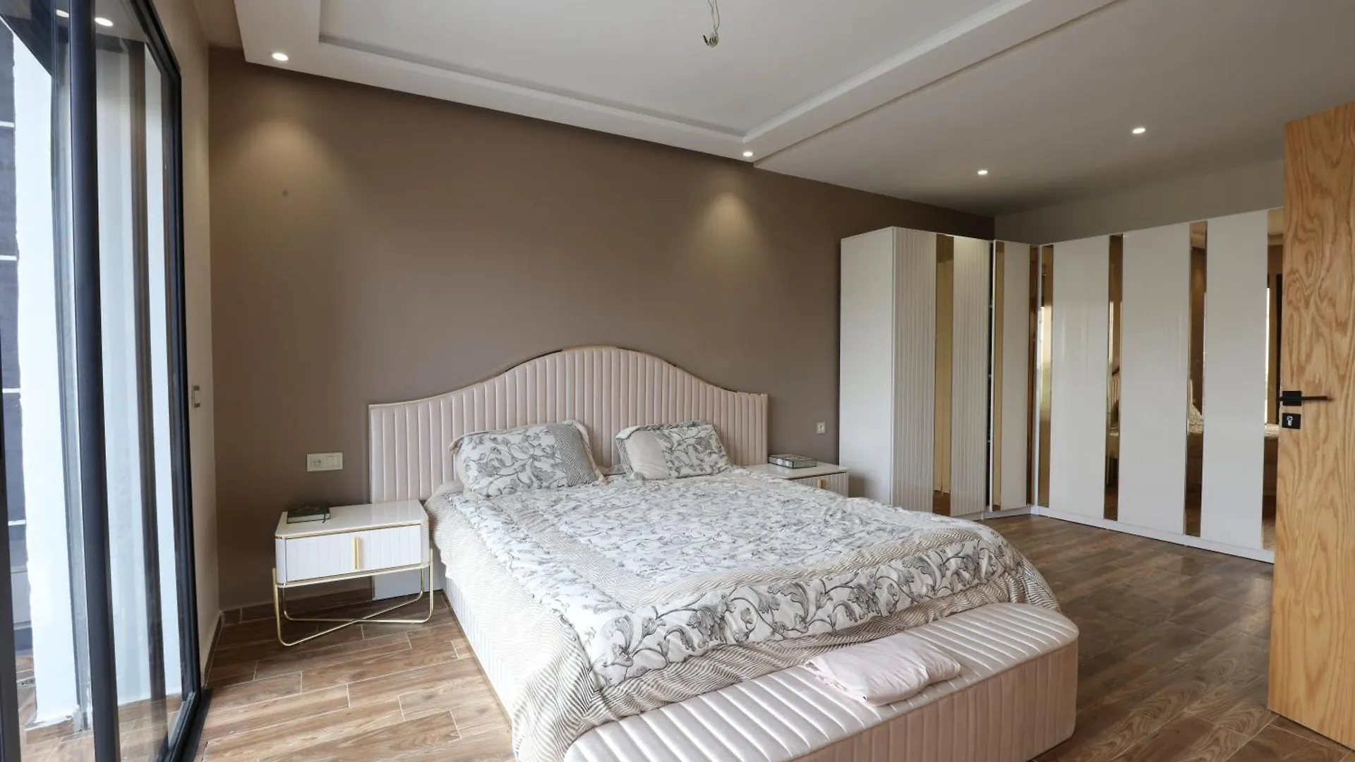 Villa Avec Piscine A 5 Min La Plage A Sidi Rahal Casablanca
